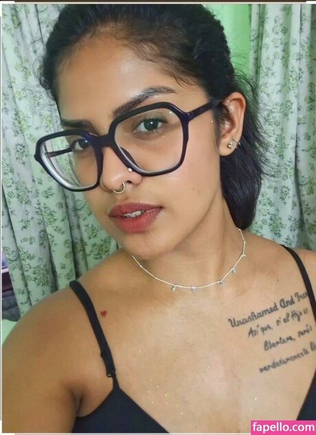 Aeileen Alexandra estrella porno erótica galería