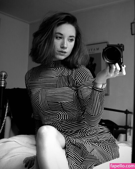 Nina Gademan actriz perfecta foto