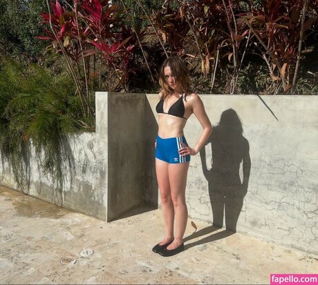 Veronika Slowikowska estrella porno xxx imágenes