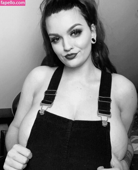 Zoe O Neill modelo bonita imágenes