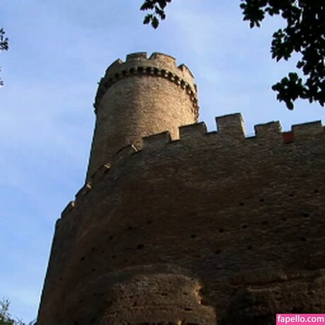 Caylian Curtis actriz libre imagen