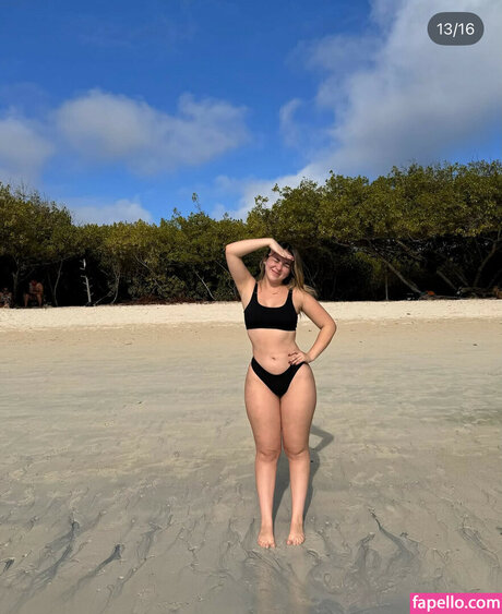 Gala Alvear modelo exclusivo foto