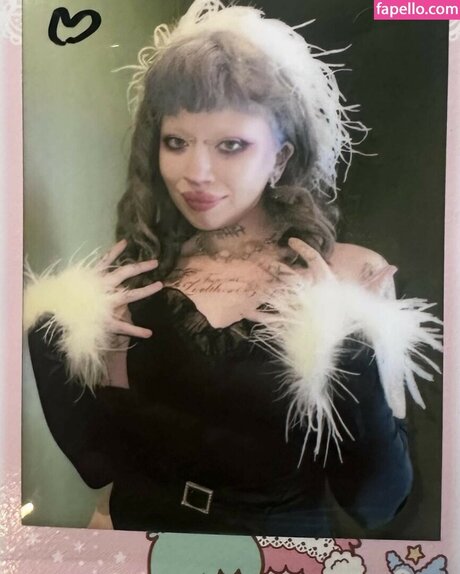 Jazmin Bean estrella galerías