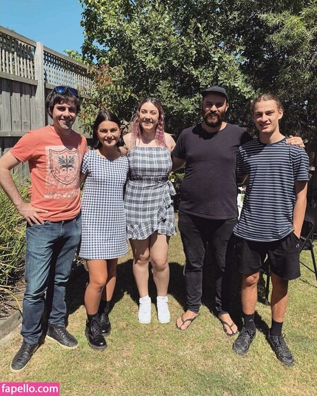 NicsandNacs modelo adulto fotos