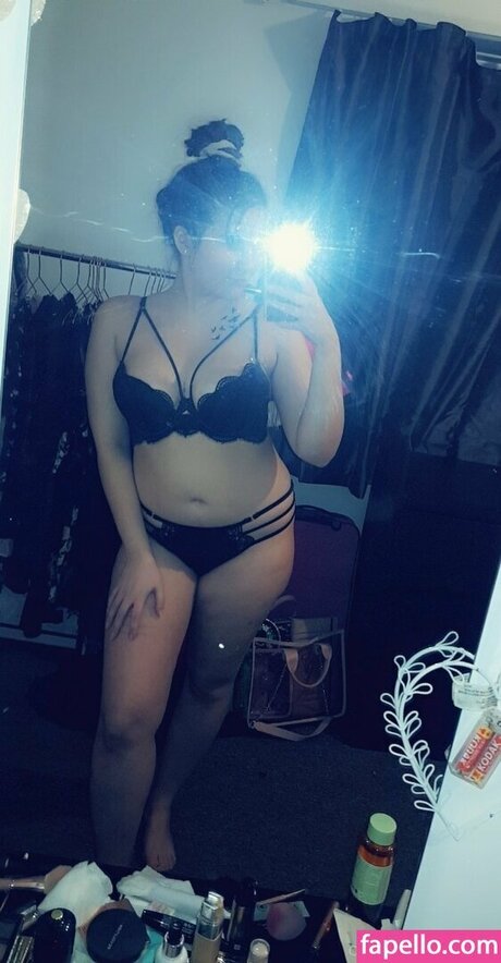 Chelzbcfcburke hermosa actriz archivo