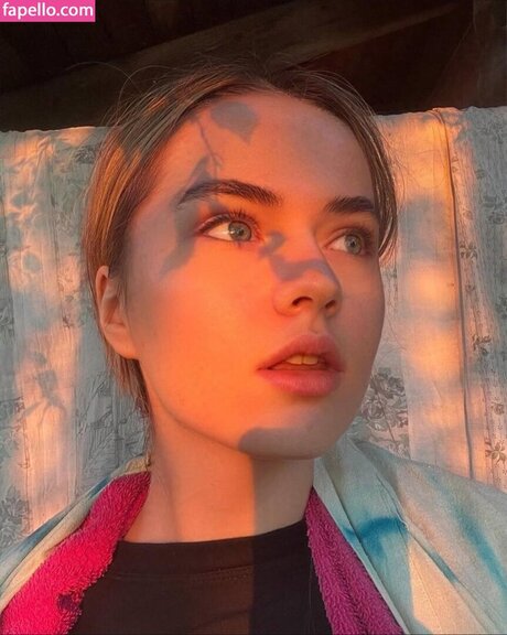 Kristina Pimenova modelo agradable imágenes