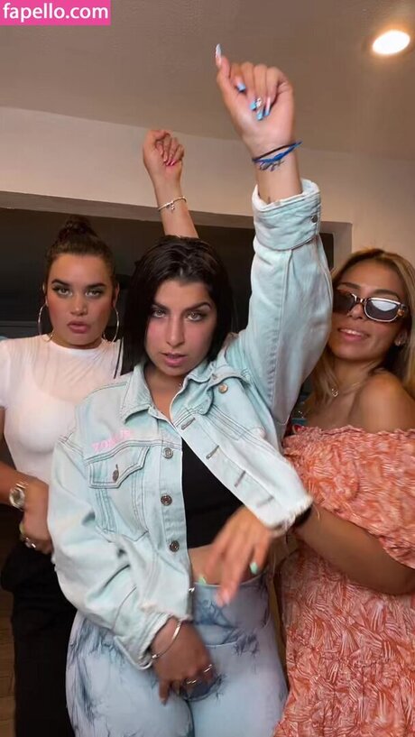 Queenmelmel_ hermosa actriz archivo