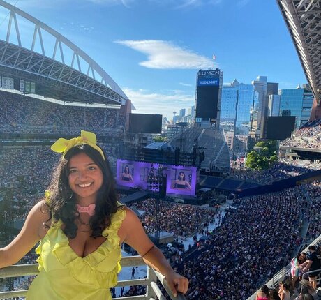 Abby Govindan modelo sexy imágenes