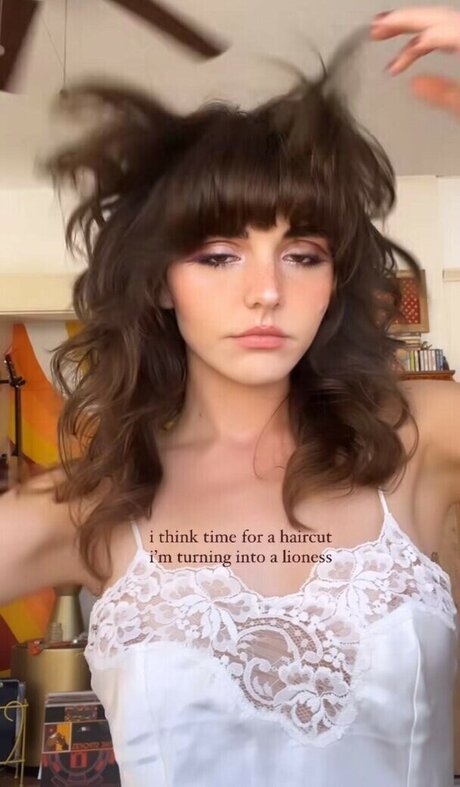 Sydtrip actriz caliente imágenes