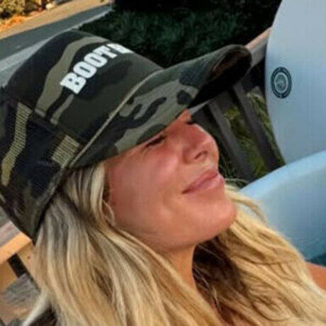 Califullerfit bonita modelo archivo