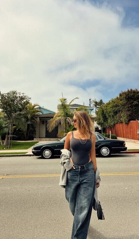 Pia Volckmann modelo desnudos foto