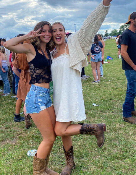 Hanna Loewke actriz exclusiva galería