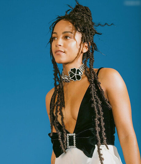 Lou Llobell actriz galerías