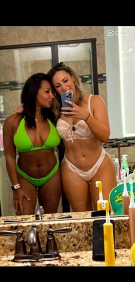 Robyn Fields actriz atractiva imagen