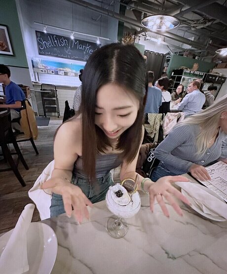 dalcompeach modelo fotos