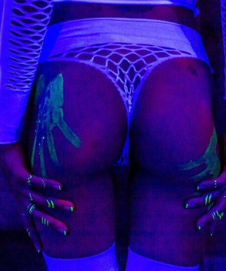 Salina Barajas estrella caliente archivo