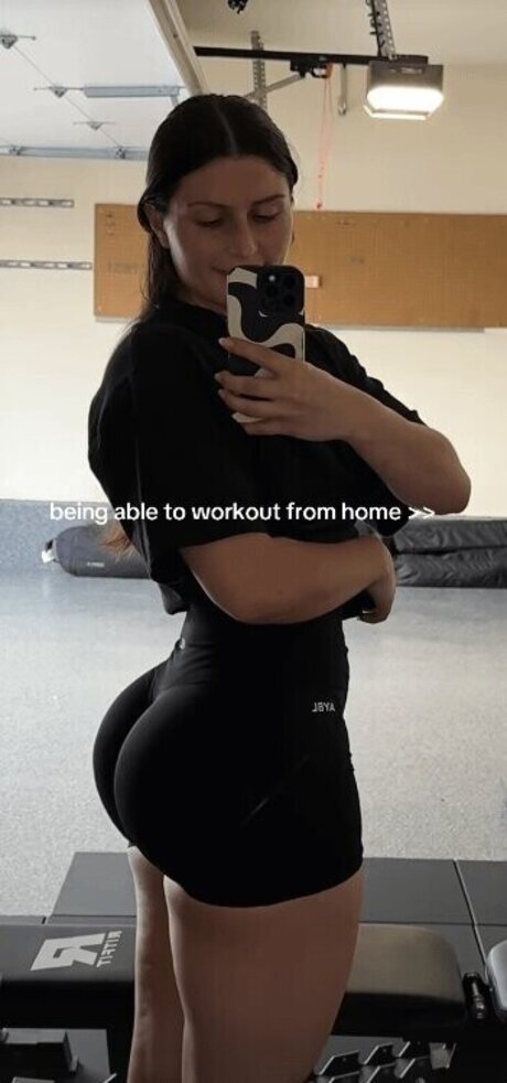 Michelleyassa hermosa estrella galerías