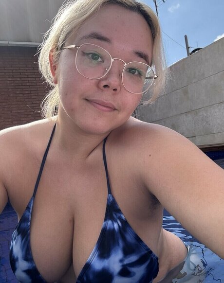 bingsuccino modelo agradable archivo