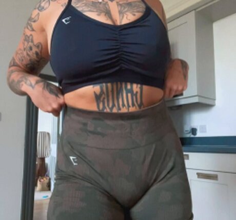 Niamh Velvet estrella de alta definición galería