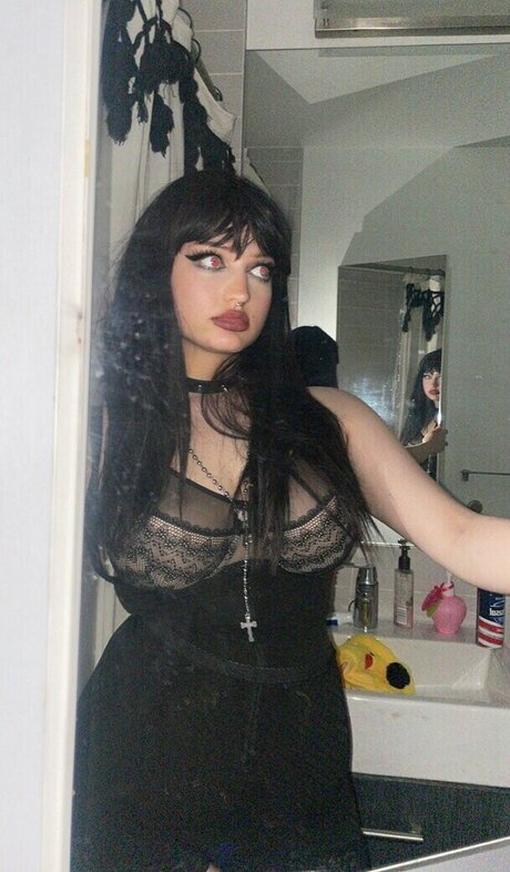 TalkFastEllie arte modelo imagen