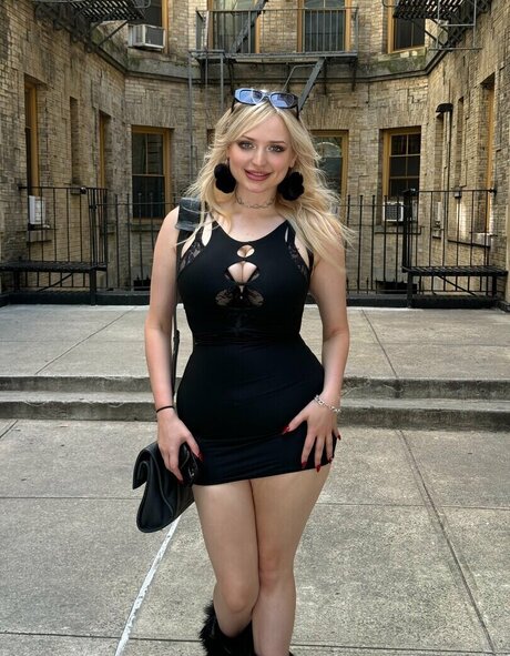 TalkFastEllie estrella erótica imagen