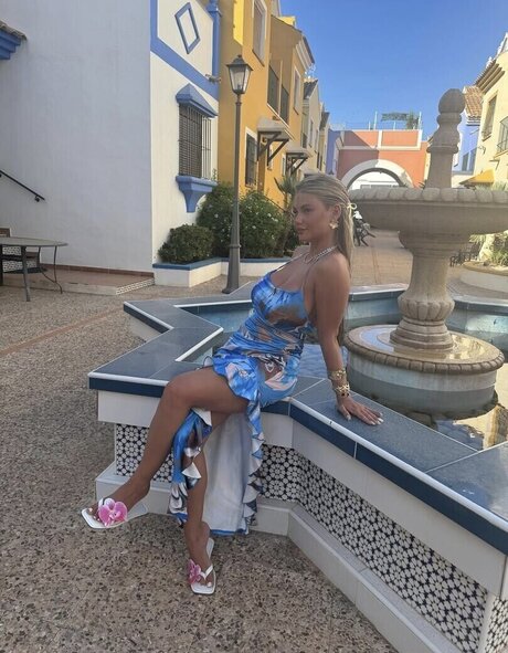 Megjanexx modelo atractivo galería