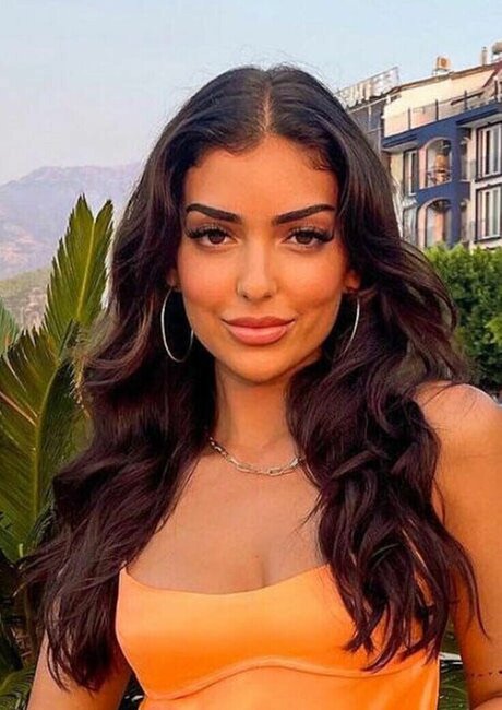 jenniferiglesias modelo de alta calidad imágenes