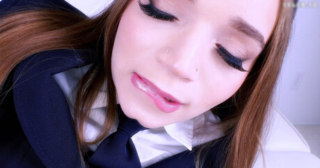 Selina Imai estrella del arte galerías