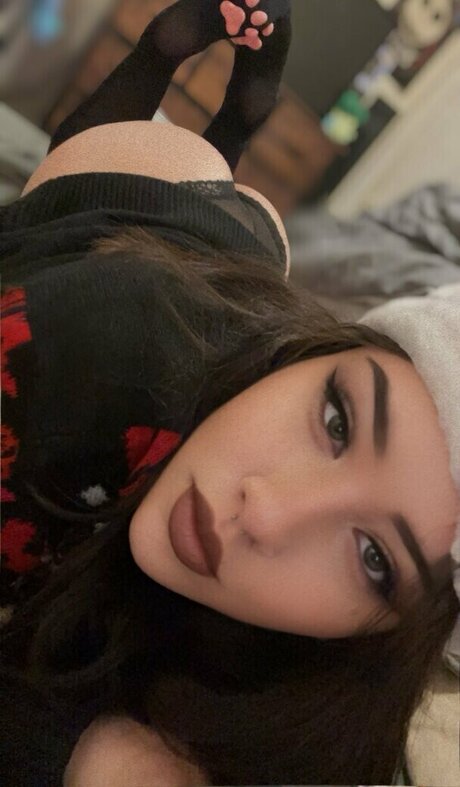 Vaermina modelo hermosa foto