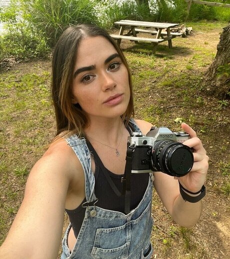 Rose Ruland modelo desnuda foto