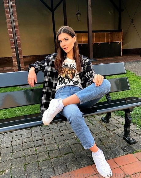 hot victoria 69 bonita actriz imagen