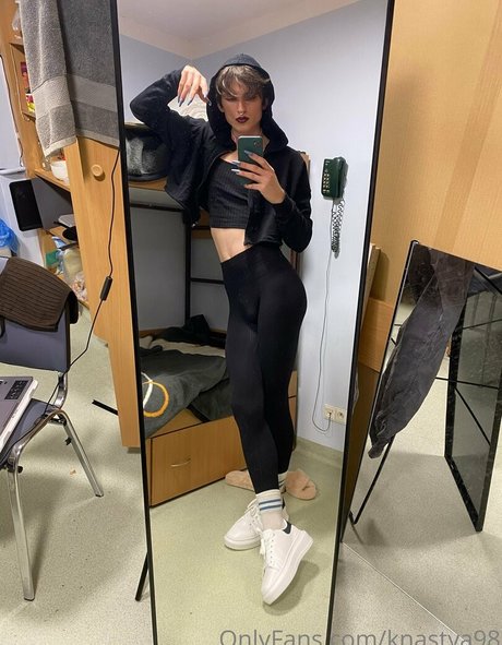 knastya98 estrella pornografica foto