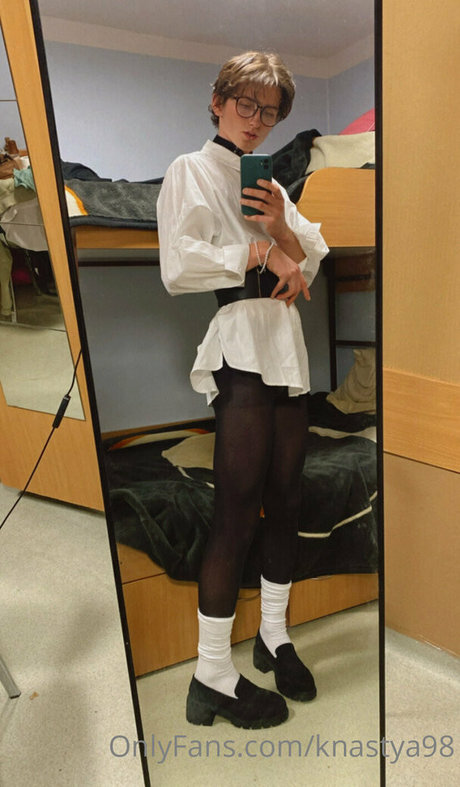 knastya98 actriz galerías