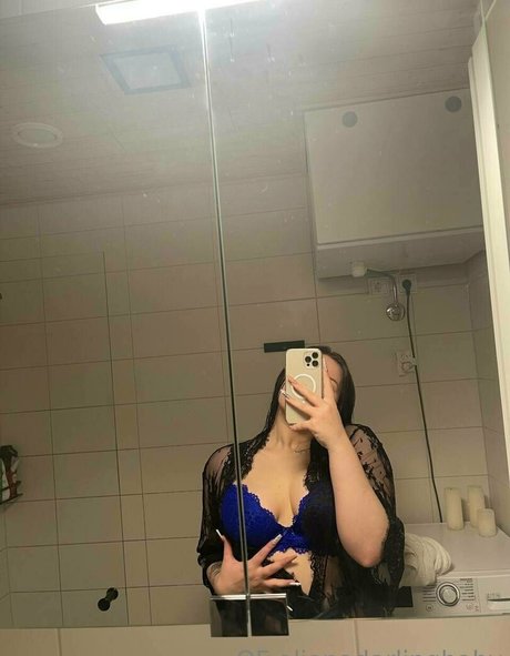 aljonadarlingbaby hermosa estrella porno imagen