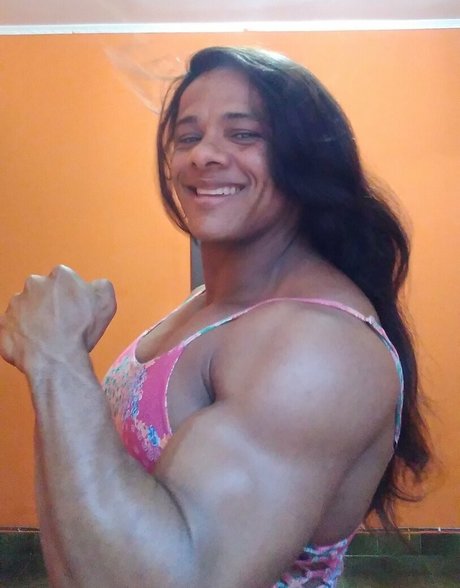 cristtina43 hermosa estrella porno imagen