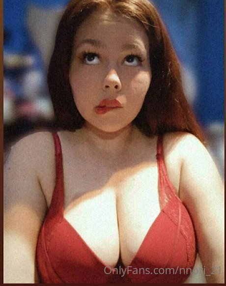 theblondebig ass modelo exclusivo fotos