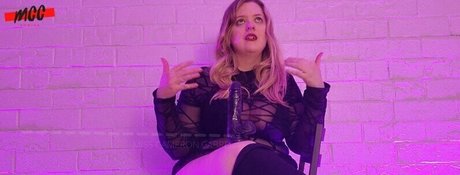 yesmisscabrel estrella del arte foto