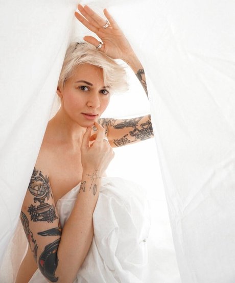 Daria Perel arte estelar fotos