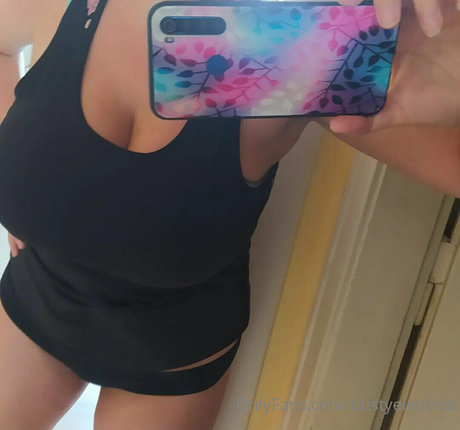 bustyelenfree mejor modelo archivo