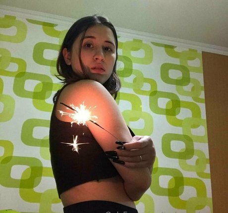 technoprincesss modelo superior imágenes