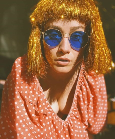 Olivia Taylor Dudley actriz caliente imágenes