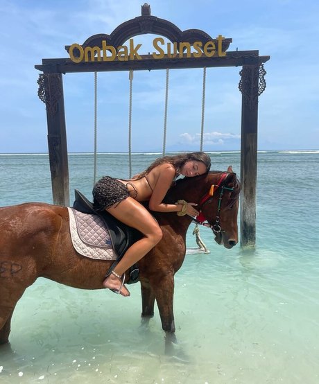 iuliagyrbu libre de estrellas galería