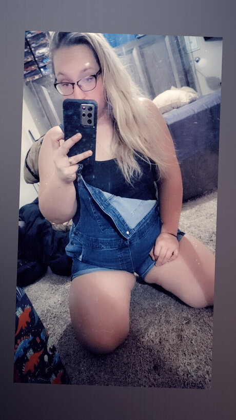 MaKayla actriz libre galería