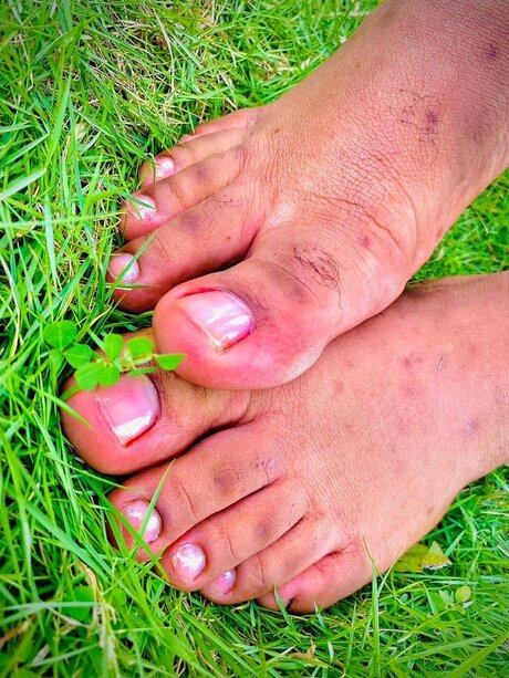 Brown Feet actriz desnuda imagen