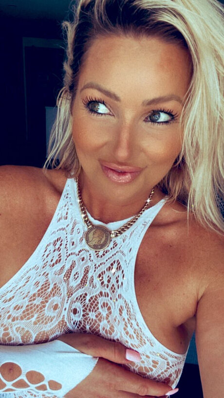 _Karly Jay sexo modelo imágenes