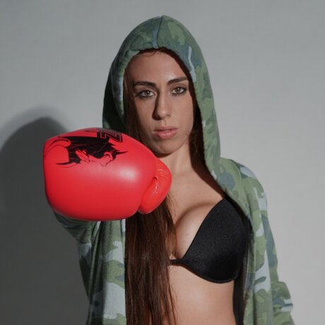 Danielle pitbull estrella erótica archivo