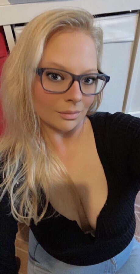 Tara D desnudos de modelos imágenes