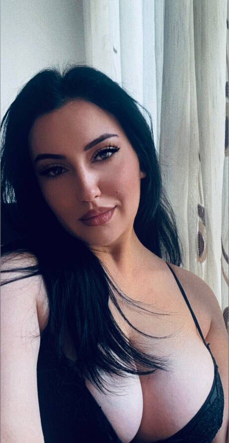 Florence Bounty_ modelo adulto archivo