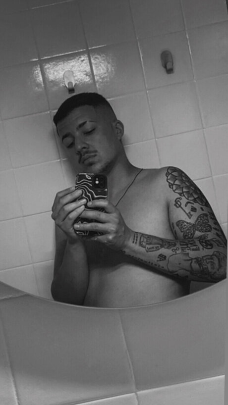 Rvnn__ estrella caliente foto