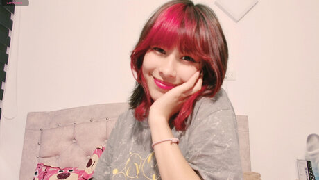 Ayumi Tanaka estrella atractiva imagen